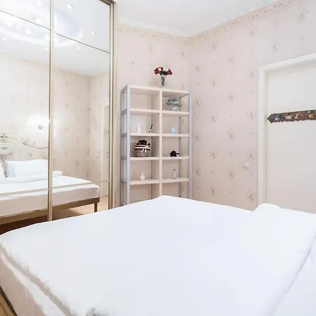 на проспекте независимости 22 *