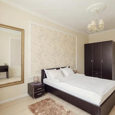 Superior On Prospekt Nezavisimosti 22 Apartament *