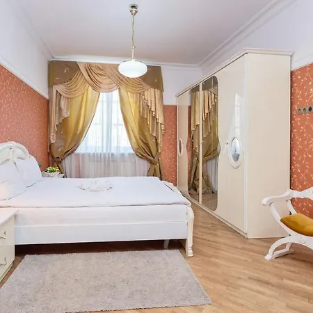 Superior On Prospekt Nezavisimosti 22 Apartament Mińsk
